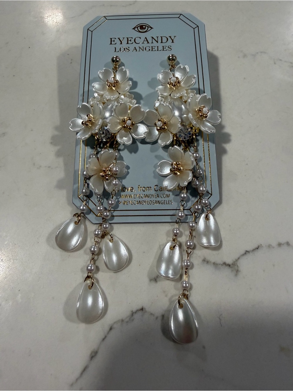 eye candy Pearl-White Floral Dangle Earrings with Gold Accents